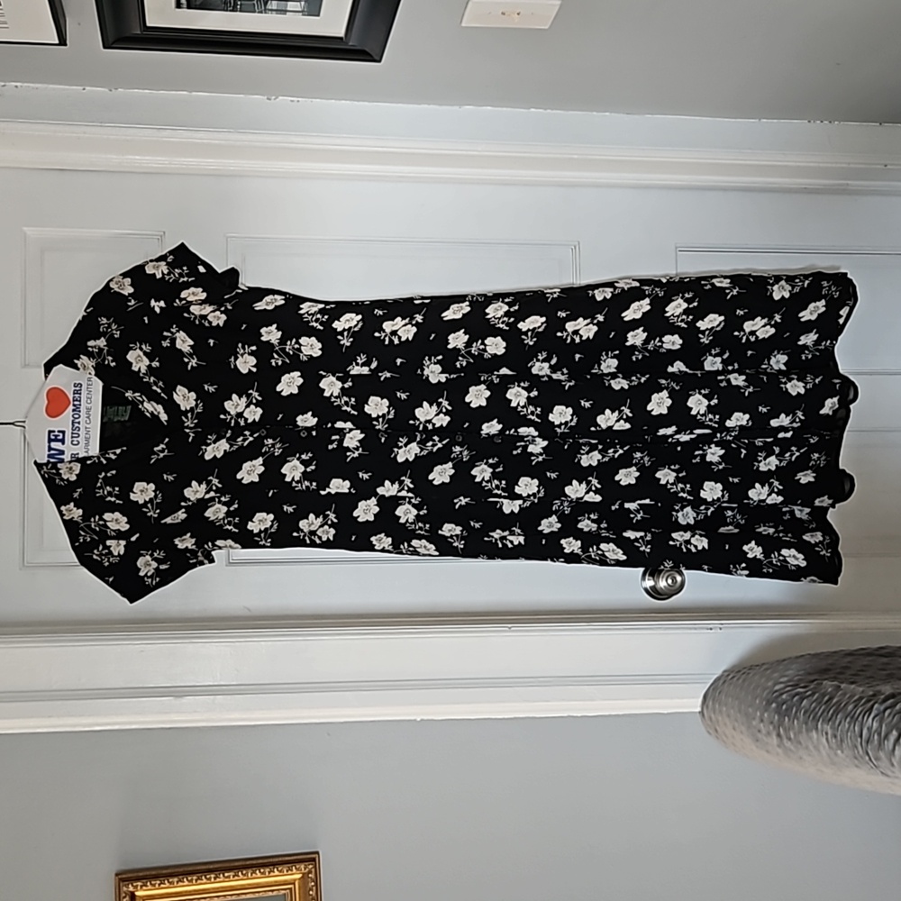 Ralph Lauren 100% silk button down flowy dress